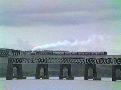 Tay Bridge apporaching High Girders